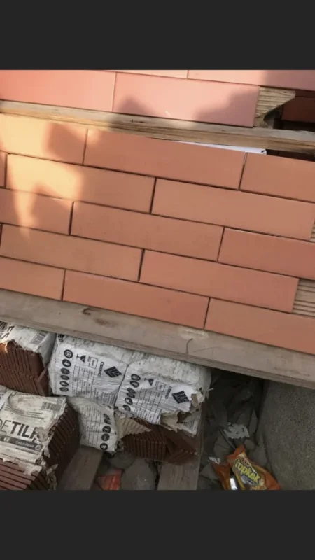 Tirane, shes Tulla xhami, Tulla shamat, pllaka balte etj 10 €