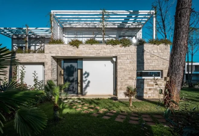 Durres, shitet Vile 2+1 Kati 0, 134 m² 480.000 € (Gjiri i Lalezit)