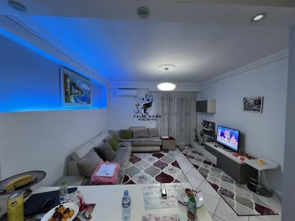 Tirane, shitet apartament 1+1+Ballkon Kati 4, 74 m² 139.000 € (KODRA E DIELLIT)