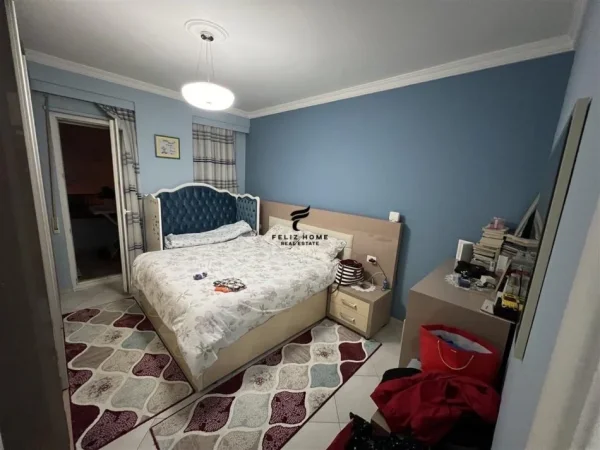 Tirane, shitet apartament 1+1+Ballkon Kati 4, 74 m² 139.000 € (KODRA E DIELLIT)