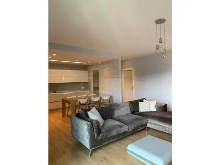 Tirane, jepet me qera 2+1+Ballkon Kati 13, 120 m² 2.000 € (Rruga Dervish Hima AREA41975)