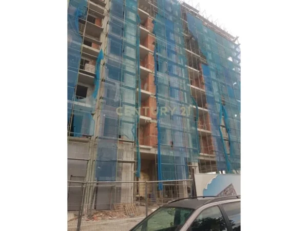Tirane, shitet apartament 2+1 Kati 9, 147 m² 147.000 € 