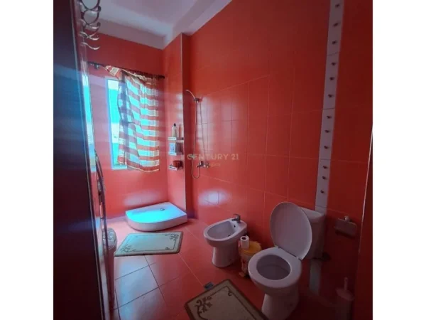 Tirane, shitet apartament 2+1 Kati 0, 92 m² 120.000 € (Rruga Dajtit)