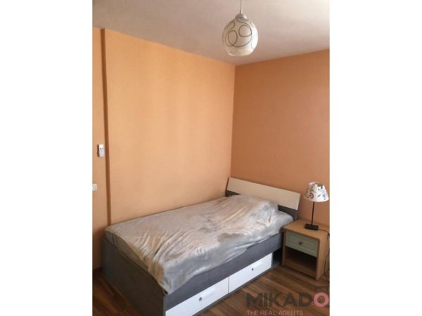Tirane, jepet me qera apartament 2+1 Kati 5, 108 m² 1.000 € (Toptani)