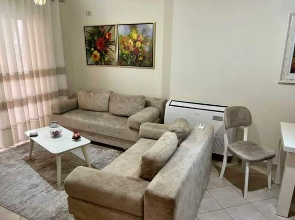 Tirane, shitet apartament 2+1+BLK Kati 2, 102 m² 128.000 Euro (Bill Klinton)