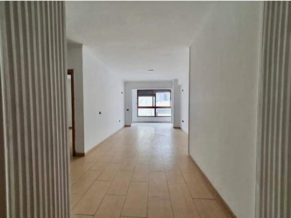 Tirane, jepet  apartament me qera, thuajse ne qender te Tiranes, Kati 3, 91 m²   600 Euro