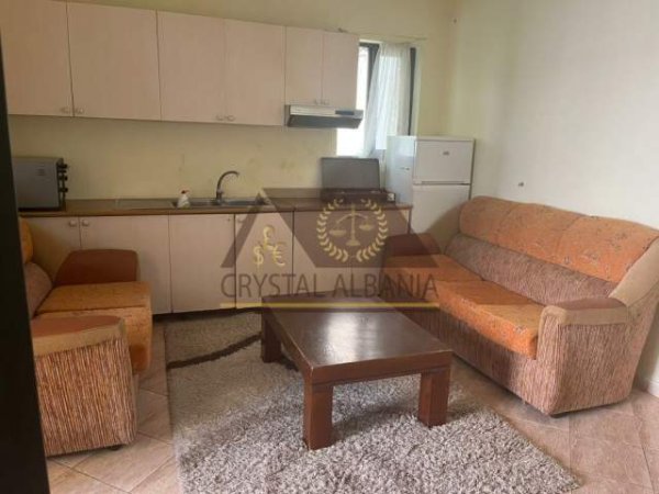 Tirane, jepet me qera apartament 2+1 Kati 2, 85 m² 38.000 Leke (bulevardi kasharit)