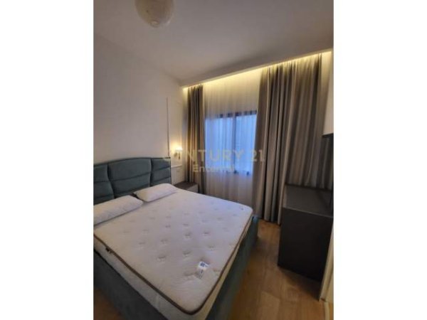 Tirane, jepet me qera apartament 1+1 Kati 1, 55 m² 550 Euro