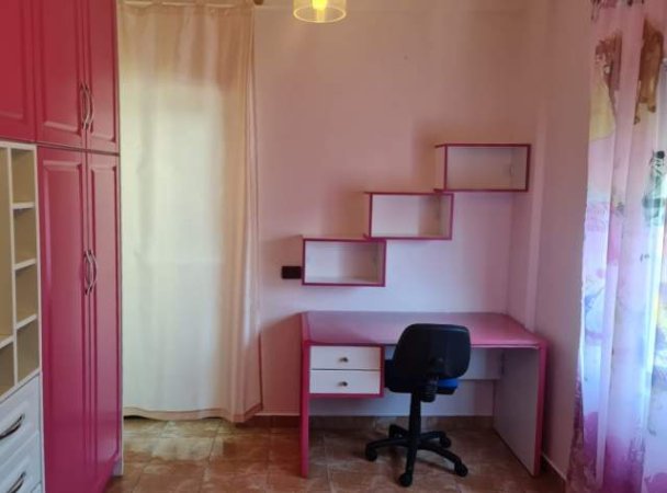 Tirane, jepet me qera apartament 3+1+A+BLK Kati 3, 110 m² 350 Euro (gjin gjergji)