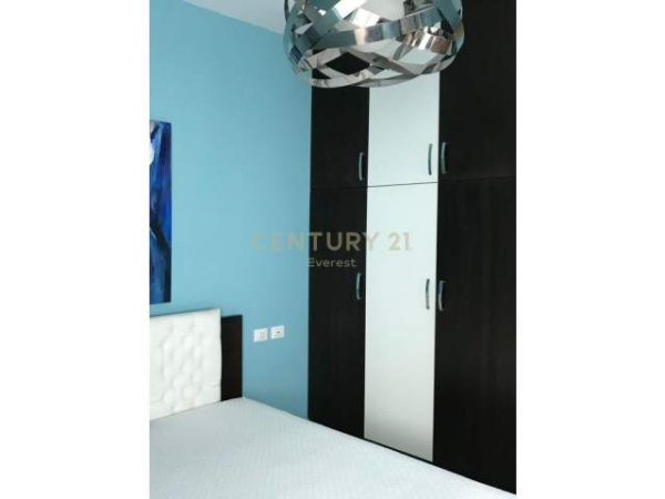 Tirane, jepet me qera apartament Kati 7, 93 m² 600 Euro (Tirana, Albania)