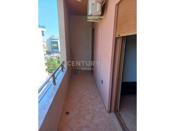 JEPET APARTAMENT 1+1 ME QIRA, PALLATI ME SHIGJETA,  360 Euro