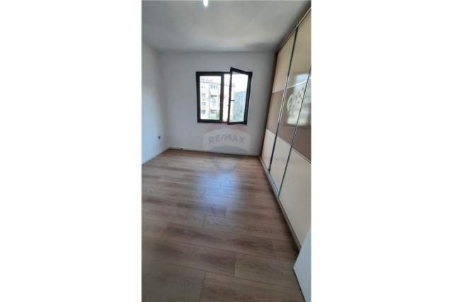 Shqiperi, shitet apartament 2+1+BLK Kati 2, 59 m² 65.000 Euro (Rruga Ifran Tomini)