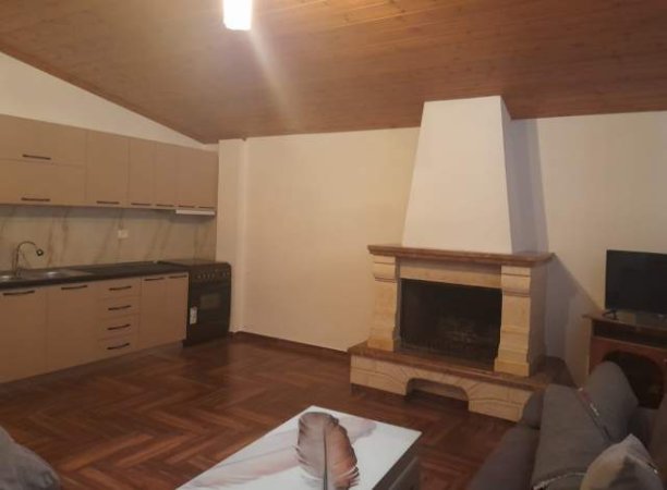 Tirane, jepet me qera apartament 2+1+BLK Kati 3, 100 m² 500 Euro (3 vellezerit kondi)