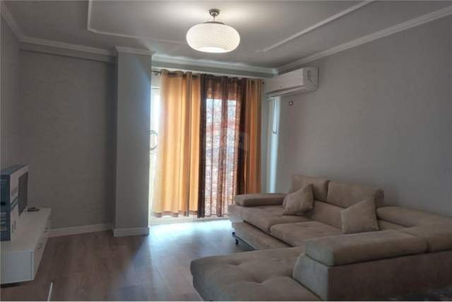 Tirane, jepet me qera apartament 2+1 Kati 2, 87 m² 500 Euro (RRUGA RRAPO HEKALI)