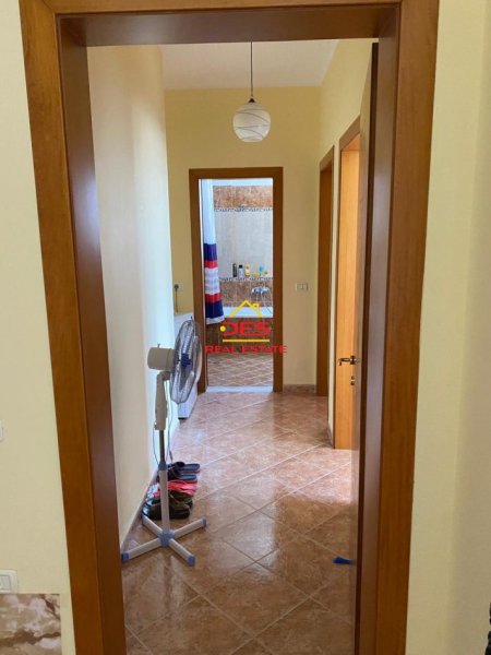 Vlore, shitet apartament 2+1 Kati 6, 107 m² 150.000 € (Rruga Adriatiku)