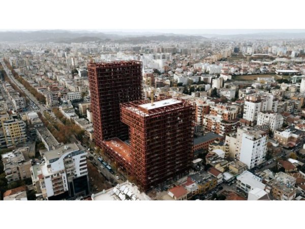 Tirane, shes ambjent biznesi Kati 0, 105 m² 620.000 € (Rruga e Kavajës)