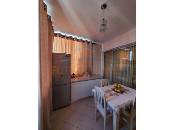 Tirane, shitet apartament 1+1+Post Parkimi ,Kati 5, 55 m² 73.000 € (Fresk)