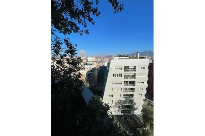 Tirane, shitet apartament 3+1 Kati 8, 266 m² 1.000.000 € (Rruga e Elbasanit)