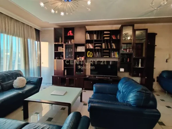 Tirane, shes apartament 3+1+Aneks+Ballkon Kati 4, 162 m² 300.000 € (Perball Kompleksit Delijorgji Tirana, Albania)