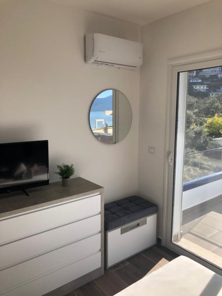 Vlore, shitet apartament 2+1 Kati 4, 140 m² 395.000 € (Vlore)