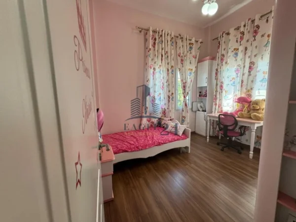 Tirane, shitet Vile 2 Katshe Kati 0, 236 m² (kamez)