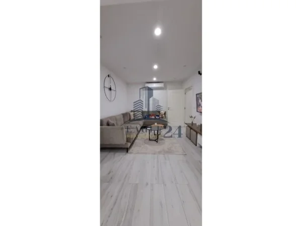 Tirane, shitet apartament 2+1+Aneks Kati 2, 103 m² 170.000 € (mine peza)