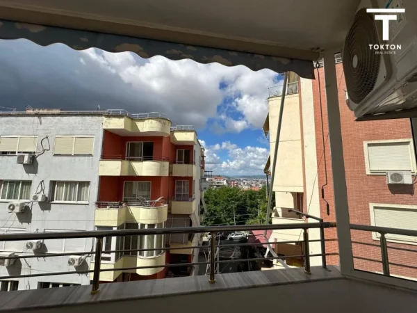 Tirane, shitet apartament 2+1 Kati 3, 100 m² 150.000 € (Rruga e Teleferikut) TT 1053