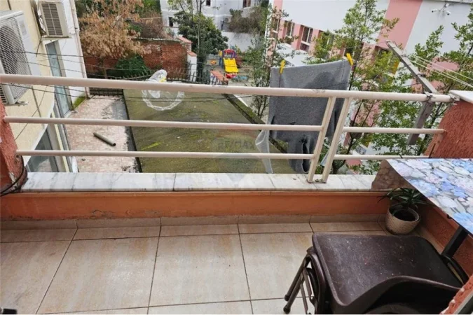 Tirane, shitet apartament 3+1 Kati 3, 110 m² 190.000 € (Rr. Mihal Grameno - Shkolla e Baletit - Tregu Elektrik, Shqipëri)