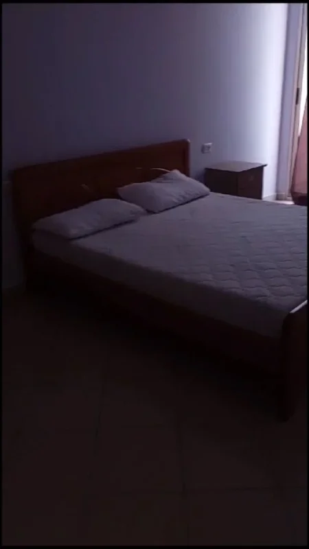 Tirane, jepet me qera apartament 2+1+Ballkon Kati 7, 100 m² 400 € (Astir , prane wellit)