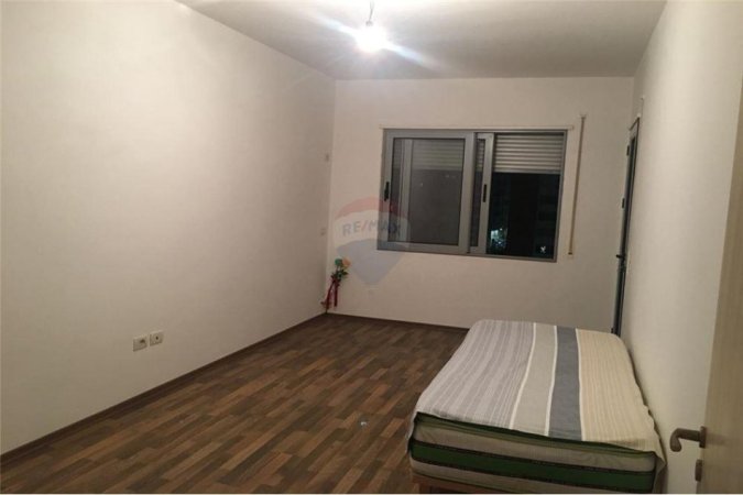 Tirane, jepet me qera apartament 2+1 , 114 m² 600 € (Rruga &quot; Aleksandri i Madh &quot; - Astir)