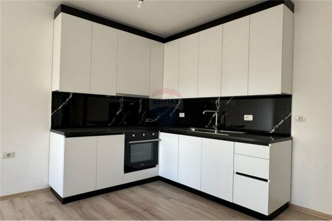 Tirane, jepet me qera apartament 2+1 Kati 2, 82 m² 390 € (Benjamin Kruta - Laprakë)