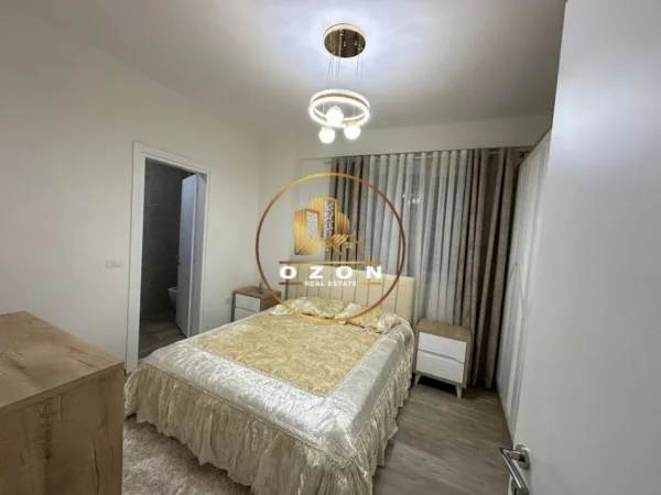 Apartament 2+1+2 i pa banuar më parë me qera tek Fz Construction, Liqeni i Thatë!
