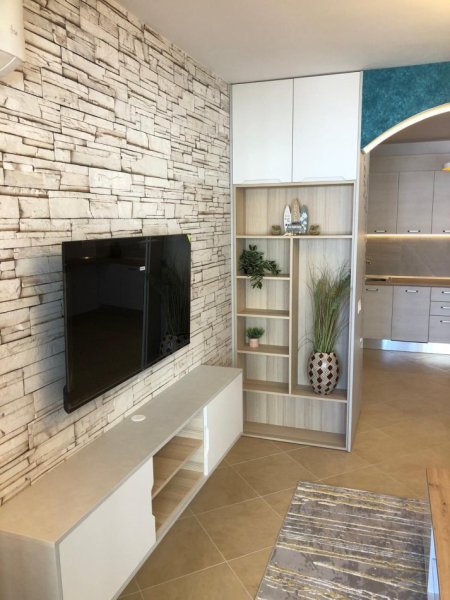 Vlore, shitet apartament 1+1 Kati 4, 81 m² 196.000 € (Uji i ftohte, Vlore)