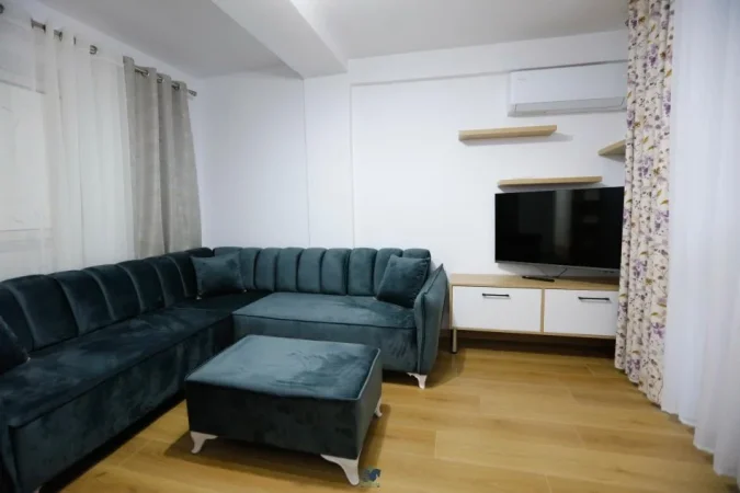 Jepet Me Qera Apartament 1+1 Tek Rruga Kosovareve [ID P043]