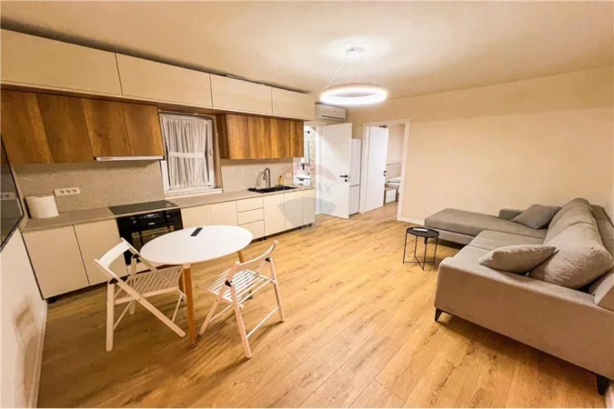 Tirane, shitet apartament 2+1 Kati 4, 57 m² 135.000 € (Tek Shkolla Servete Maci - Qendër, Albania)