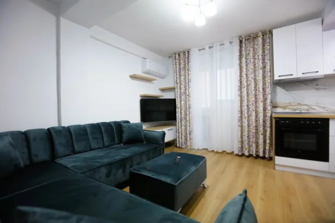 Tirane, jepet me qera apartament 1+1+Ballkon Kati 1, 70 m² 500 € (Rruga margarita tutulani)