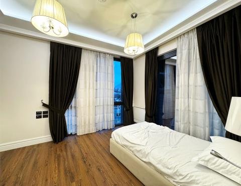 Tirane, jepet me qera apartament 4+1+Ballkon+Post Parkimi Kati 6, 160 m² 3.000 € (Park Gate)