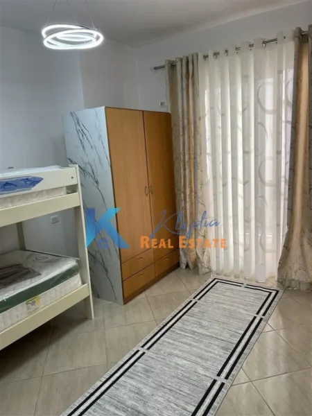 Tirane, jap me qera apartament 2+1+Ballkon , 78 m² (Astir)