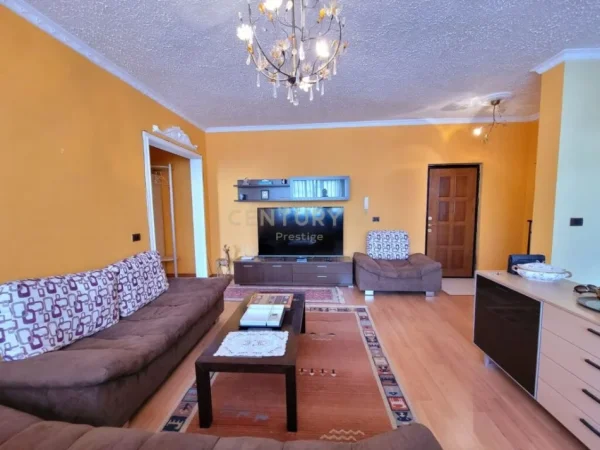 Tirane, shitet apartament 1+1 Kati 5, 83 m² 210.000 € (Sheshi Wilson)