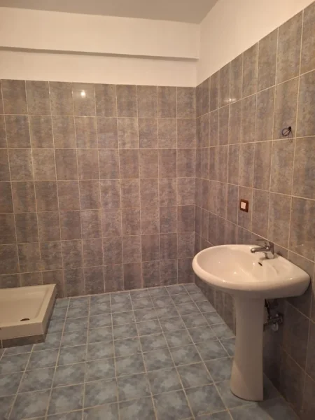Tirane, shitet apartament 2+1 Kati 5, 120 m² 149.000 € (Don Bosko)