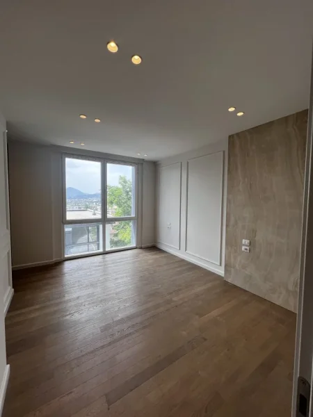 Tirane, shes apartament+verande | Penthouse 3+1+Aneks+Ballkon Kati 2, 154 m² 390.000 € 