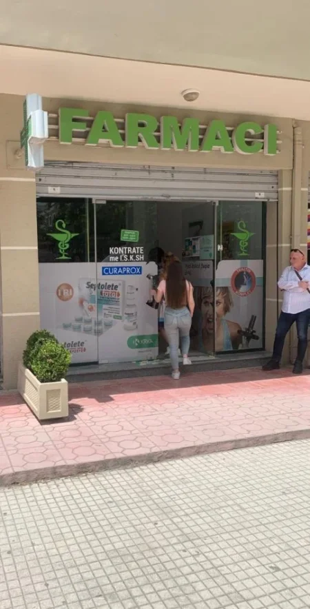 VLORE SHITEN 2 DYQANE  Kati 0, 80 m² Total (40+40) 192.000 € (Misto Mele)