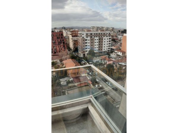 Tirane, shitet apartament 2+1+2 Kati 8, 132 m² 290.000 € (Pazari i Ri)