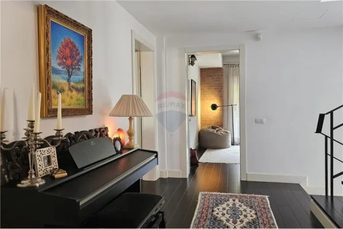 Shqiperi, shitet Vile , 430 m² 730.000 € (Rruga e Vilave - Tegu)