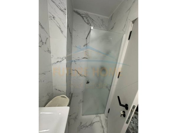 Shqiperi, jepet me qera apartament 2+1 Kati 6, 82 m² 600 € (STACIONI I TRENIT)