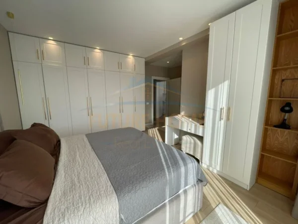 Tirane, shitet apartament 2+1 Kati 11, 136 m² 200.000 € (FUSHA E AVIACIONIT)
