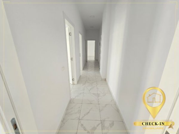 Tirane, shitet apartament 3+1+Aneks+Ballkon Kati 2, 111 m² 222.001 € (Afer Square 21)