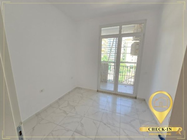 Tirane, shitet apartament 3+1+Aneks+Ballkon Kati 2, 111 m² 222.001 € (Afer Square 21)
