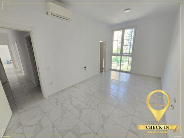 Tirane, shitet apartament 3+1+Aneks+Ballkon Kati 2, 111 m² 222.001 € (Afer Square 21)