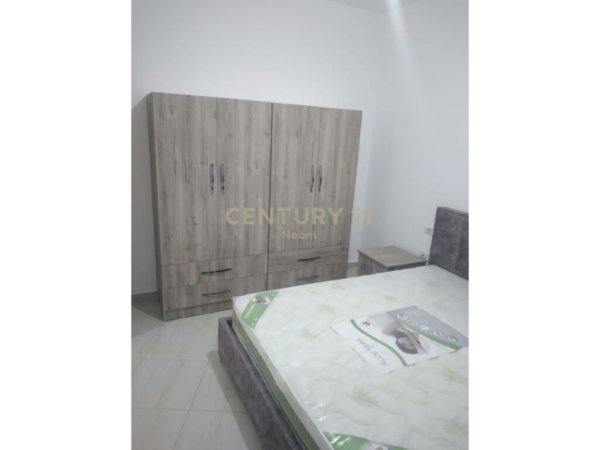 Tirane, jap me qera apartament 2+1 Kati 2, 90 m² 500 € (liqen i thate)